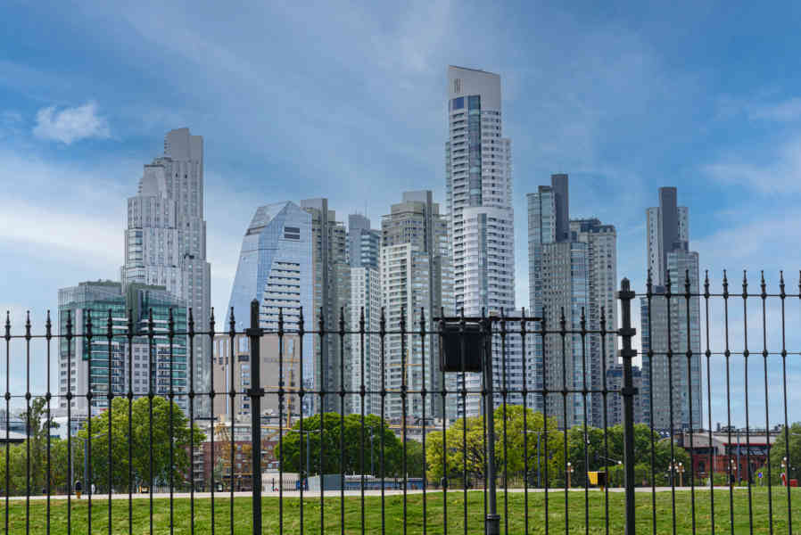 Argentina - Buenos Aires 115 - Puerto Madero.jpg